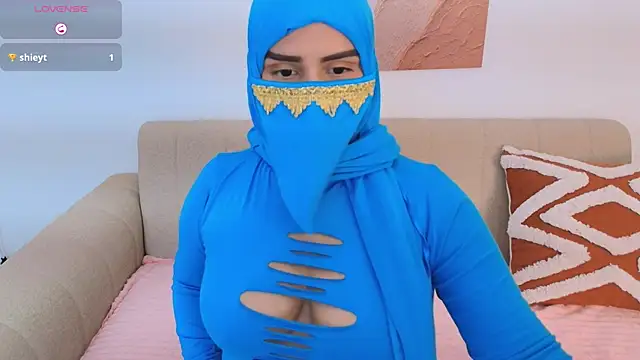 Snapshot of Mayraa_arabelle chatting on November 28, 2025, 4:18 pm Mayraa arabelle online show from November 28, 2025, 4:18 pm