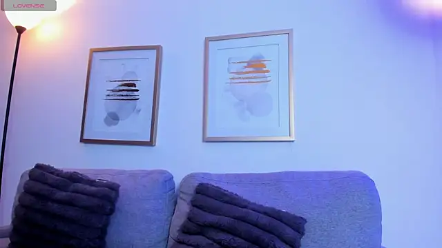 Skyy bloom online show from March 19, 2026, 12:38 pm