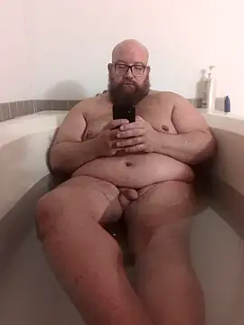 Snapshot of BigBearforCuddles chatting on February 10, 2026, 3:38 am BigBearforCuddles online show from February 10, 2026, 3:38 am