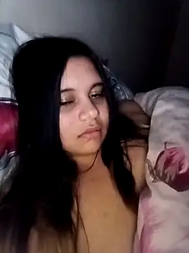 flying-angel27 online show from November 24, 2025, 7:58 pm