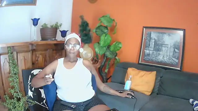 SexyCurves9 online show from December 17, 2025, 8:25 pm