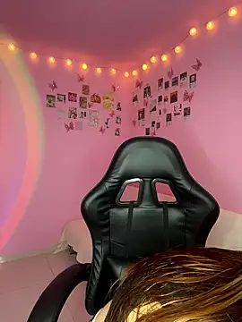 Davne  online show from January 17, 2026, 10:57 pm