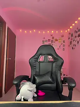 Davne  online show from March 29, 2026, 8:54 pm