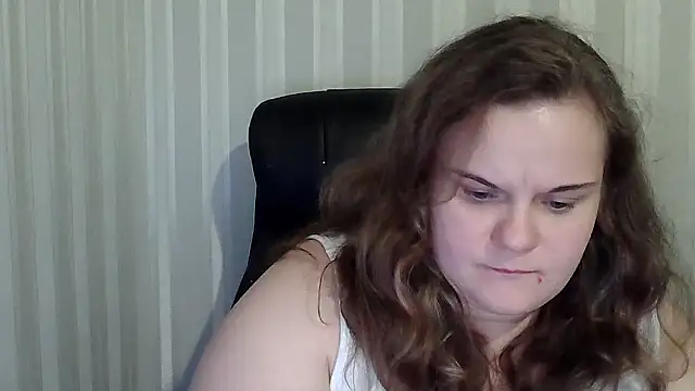 HarmonyKareraa online show from November 26, 2025, 4:18 pm