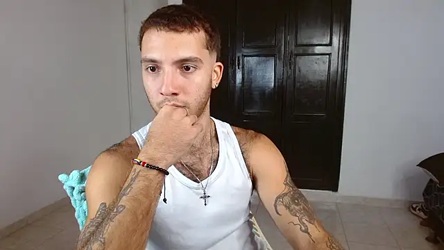 Snapshot of oceanboy_vibe chatting on February 23, 2026, 10:43 pm oceanboy vibe online show from February 23, 2026, 10:43 pm