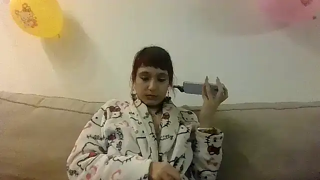 jasminestripper online show from February 12, 2026, 1:27 am