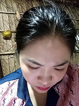 Lin-kute98 online show from March 25, 2026, 1:43 pm