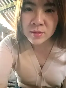 Lily-ross22 online show from November 25, 2025, 5:08 am