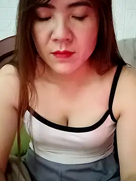 Lily-ross22 online show from February 24, 2026, 3:07 am