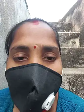 Punam panjabi online show from December 3, 2025, 11:20 am