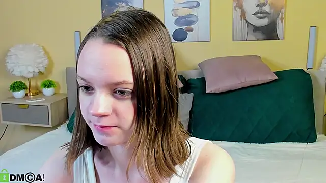 Olivia Riesz online show from March 29, 2026, 1:07 am