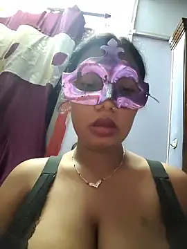 aarti03fb online show from July 1, 2026, 6:41 pm