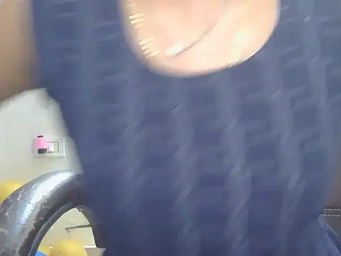 cute mahira online show from April 5, 2026, 2:35 pm