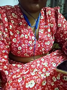 Tamil Smiley Queen online show from January 8, 2026, 6:25 pm