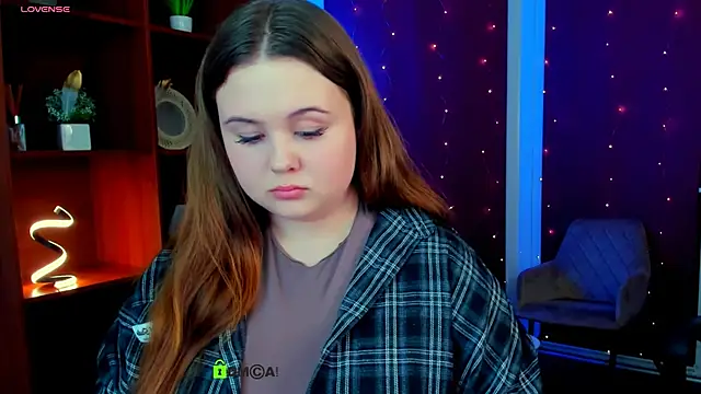 Snapshot of candy_flossie1 chatting on March 3, 2026, 8:05 pm candy flossie1 online show from March 3, 2026, 8:05 pm