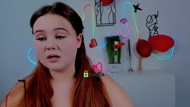 Snapshot of candy_flossie1 chatting on February 12, 2026, 11:21 am candy flossie1 online show from February 12, 2026, 11:21 am