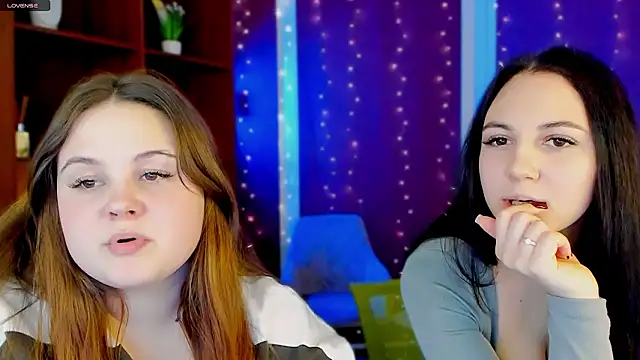 Snapshot of candy_flossie1 chatting on February 27, 2026, 8:08 pm candy flossie1 online show from February 27, 2026, 8:08 pm