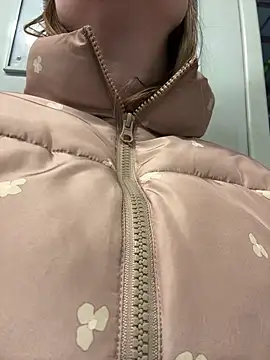 Brooke lover online show from April 12, 2026, 7:06 pm