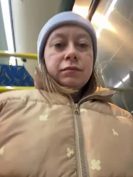 Brooke lover online show from March 21, 2026, 7:07 pm