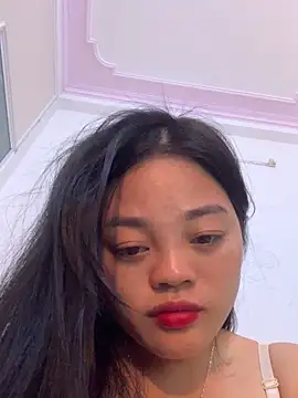 lana-kan online show from December 18, 2025, 8:34 pm