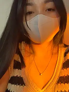 lana-kan online show from February 26, 2026, 4:51 pm