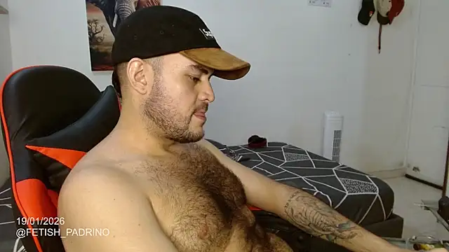 Snapshot of holegape chatting on January 19, 2026, 2:43 pm holegape online show from January 19, 2026, 2:43 pm