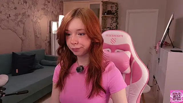 eva aria online show from April 20, 2026, 8:10 pm