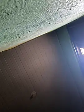 Mascarado01i online show from December 2, 2025, 6:42 pm