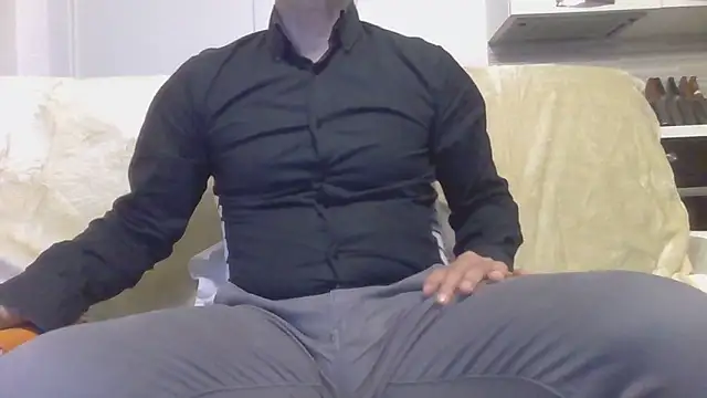 Eroshotlicker online show from May 17, 2026, 9:04 pm