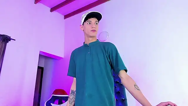 The Prince Luis online show from November 30, 2025, 5:03 pm