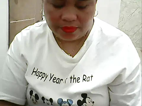 cutechubby online show from March 3, 2026, 10:28 pm