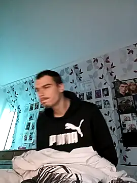 Snapshot of PS0883 chatting on November 25, 2025, 6:14 am PS0883 online show from November 25, 2025, 6:14 am