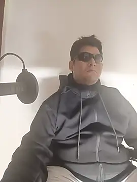 Alphacashmaster777 online show from July 14, 2026, 3:29 pm