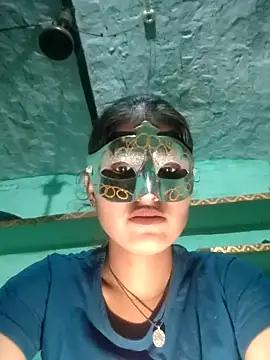 anjli 22 online show from April 18, 2026, 4:42 pm