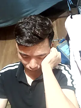 sanu551 online show from February 23, 2026, 1:40 am