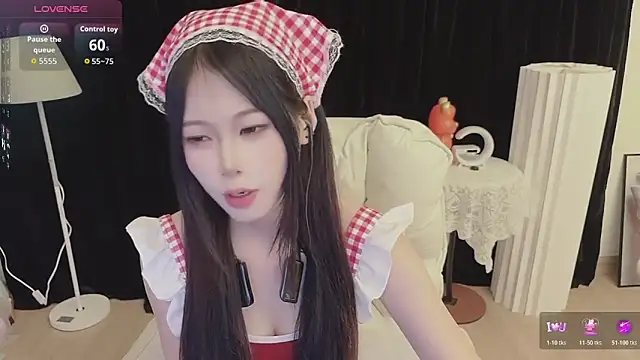 -Annababy online show from May 31, 2026, 7:03 pm