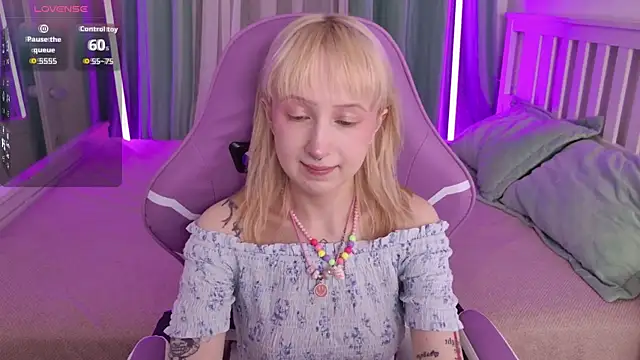 Snapshot of _Babyface_ chatting on July 15, 2026, 1:07 pm Babyface online show from July 15, 2026, 1:07 pm