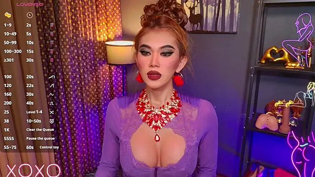 DevilCock Antonia online show from April 4, 2026, 5:52 pm
