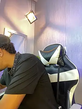 Snapshot of Brand_Collins chatting on February 27, 2026, 11:21 am Brand Collins online show from February 27, 2026, 11:21 am