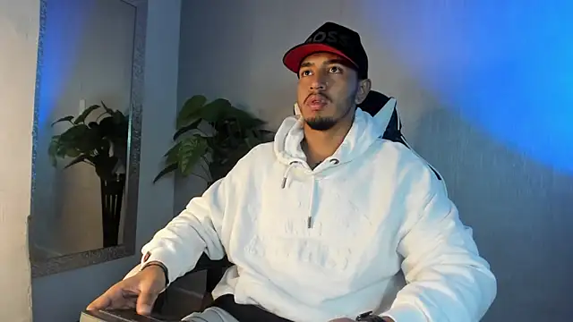 Snapshot of Brand_Collins chatting on February 8, 2026, 11:30 am Brand Collins online show from February 8, 2026, 11:30 am