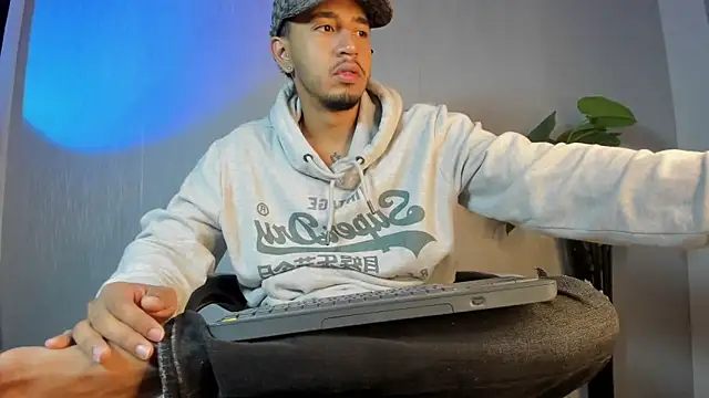 Snapshot of Brand_Collins chatting on February 3, 2026, 11:37 am Brand Collins online show from February 3, 2026, 11:37 am