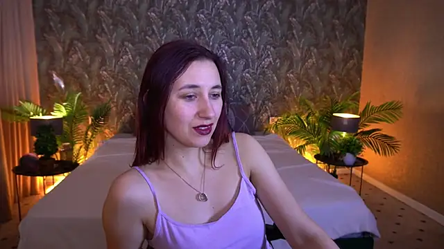Snapshot of RoxieRay chatting on May 17, 2026, 1:00 pm RoxieRay online show from May 17, 2026, 1:00 pm