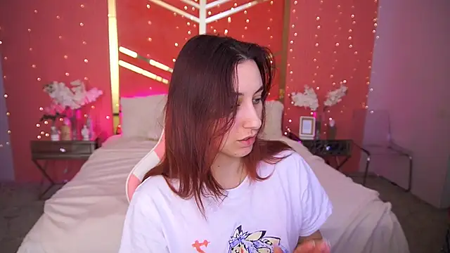 RoxieRay online show from February 16, 2026, 2:48 pm