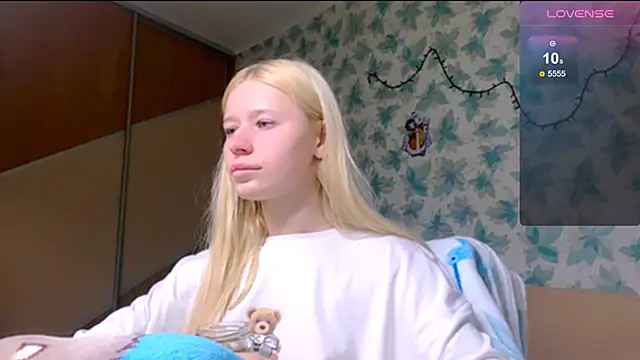 Barbie Blondie online show from March 28, 2026, 4:30 pm