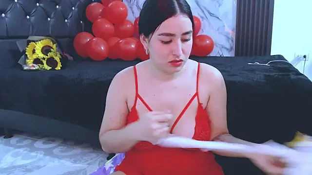 Snapshot of NoaLeon21 chatting on February 14, 2026, 5:02 pm NoaLeon21 online show from February 14, 2026, 5:02 pm