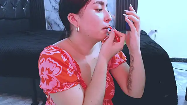 Snapshot of NoaLeon21 chatting on February 15, 2026, 6:07 pm NoaLeon21 online show from February 15, 2026, 6:07 pm