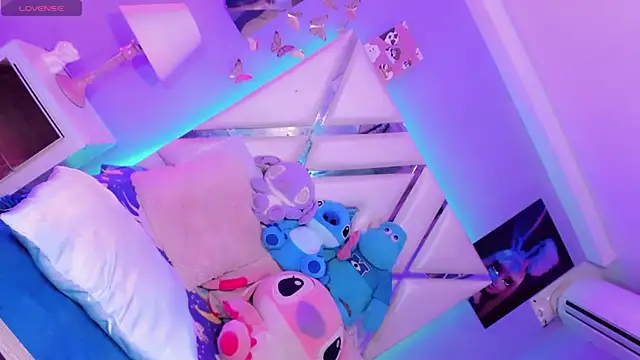 Adara Princess  online show from February 27, 2026, 12:05 pm