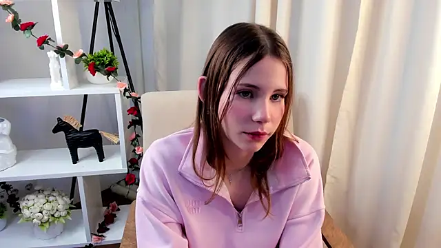 Snapshot of DevoraCantley chatting on November 28, 2025, 8:25 am DevoraCantley online show from November 28, 2025, 8:25 am