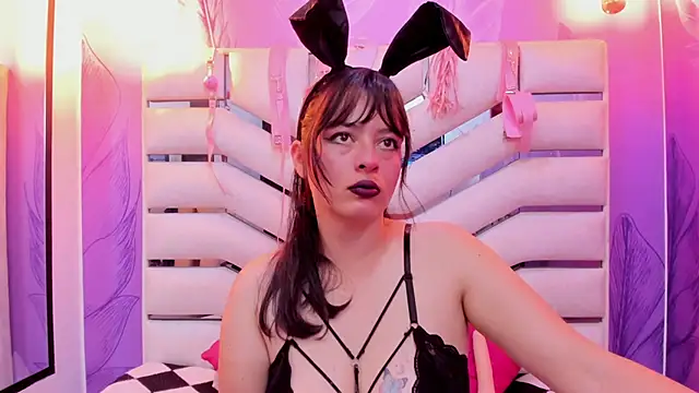 Alien High420 online show from December 2, 2025, 6:09 pm