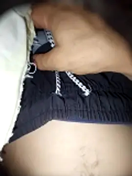 Snapshot of AdvancedRoster chatting on February 16, 2026, 10:40 pm AdvancedRoster online show from February 16, 2026, 10:40 pm